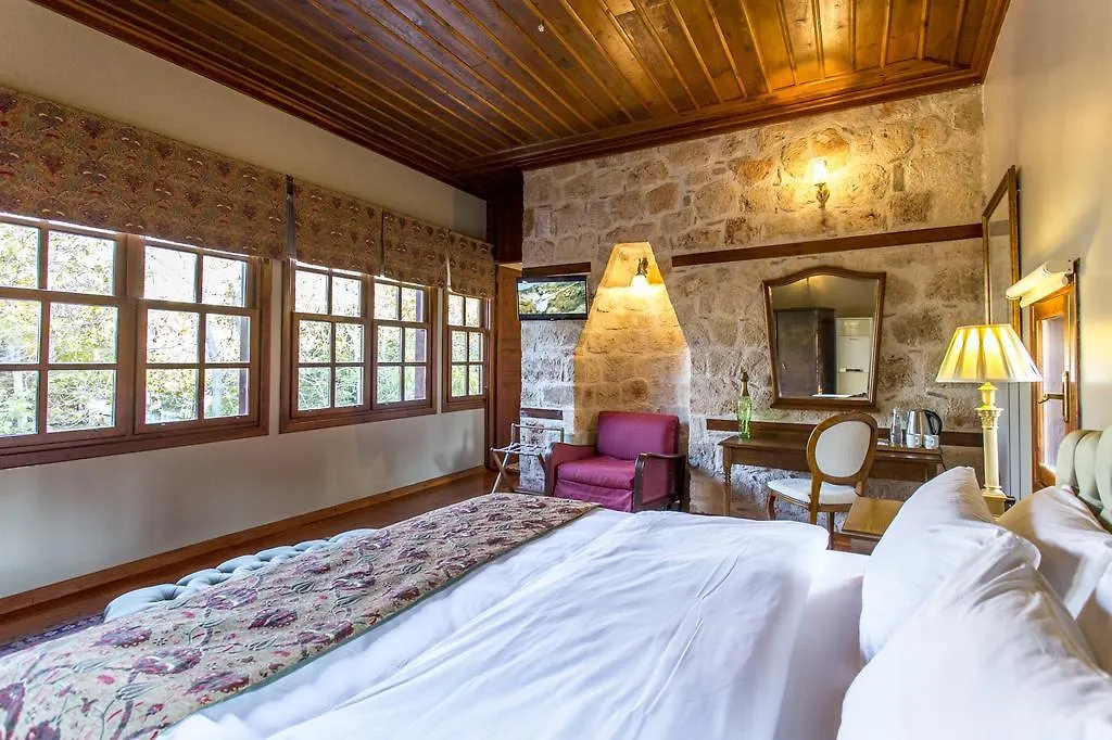 Candle Suites Antalya Hotel