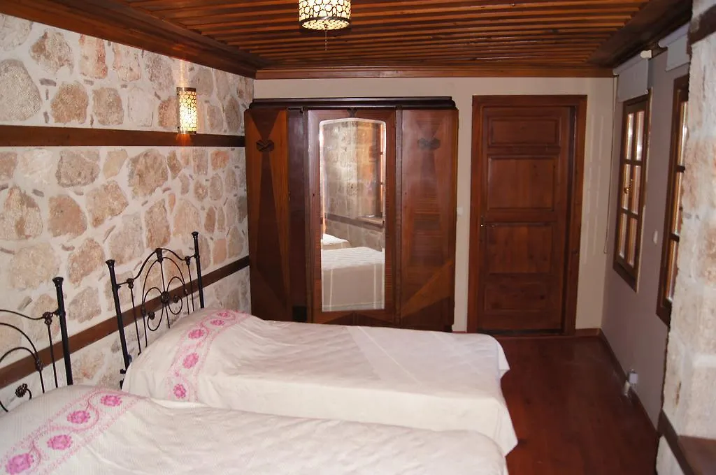 Candle Suites Antalya Hotel