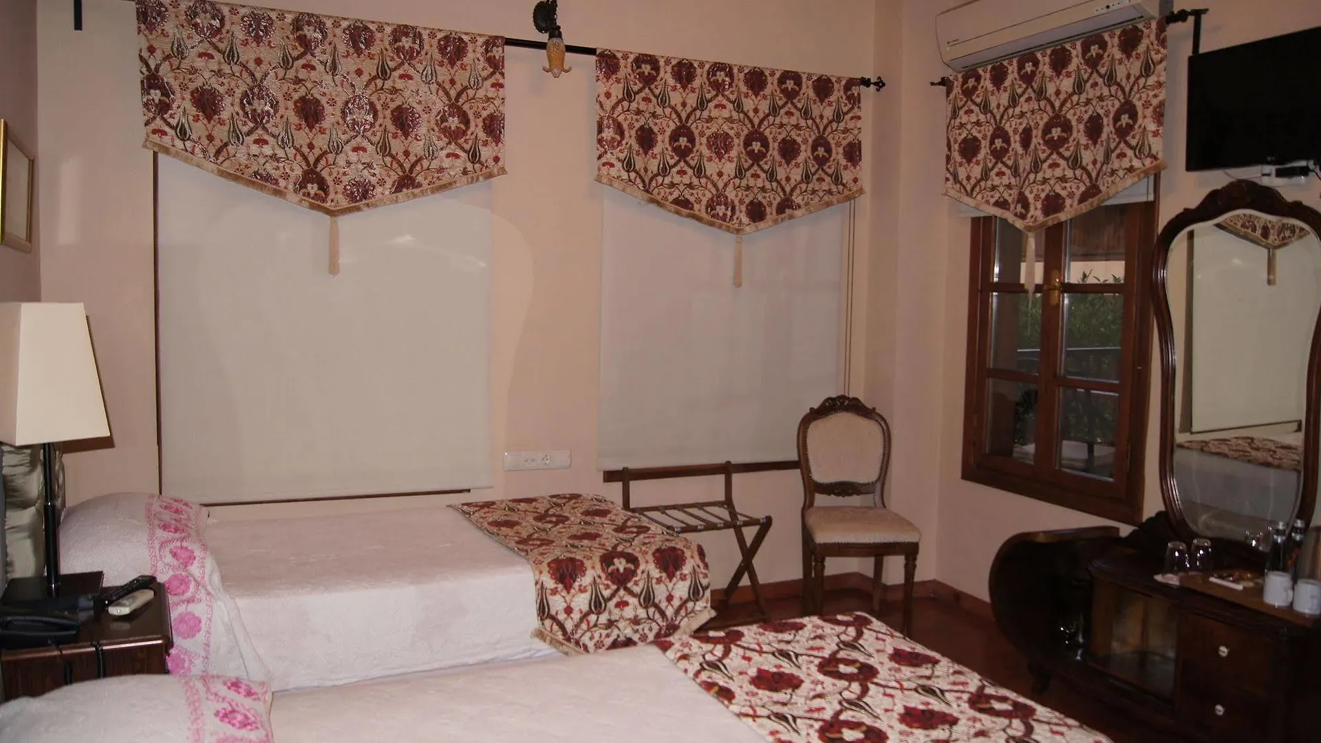 Candle Suites Antalya Hotel